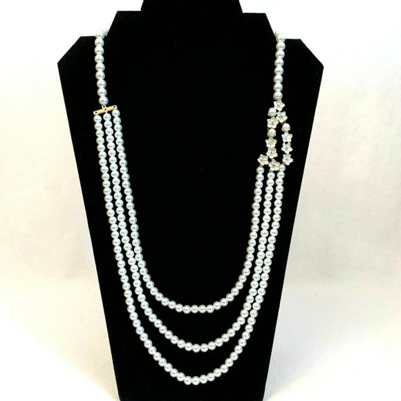 OSCAR DE LA RENTA RUNWAY FAUX PEARL NECKLACE - Picture 2 of 7